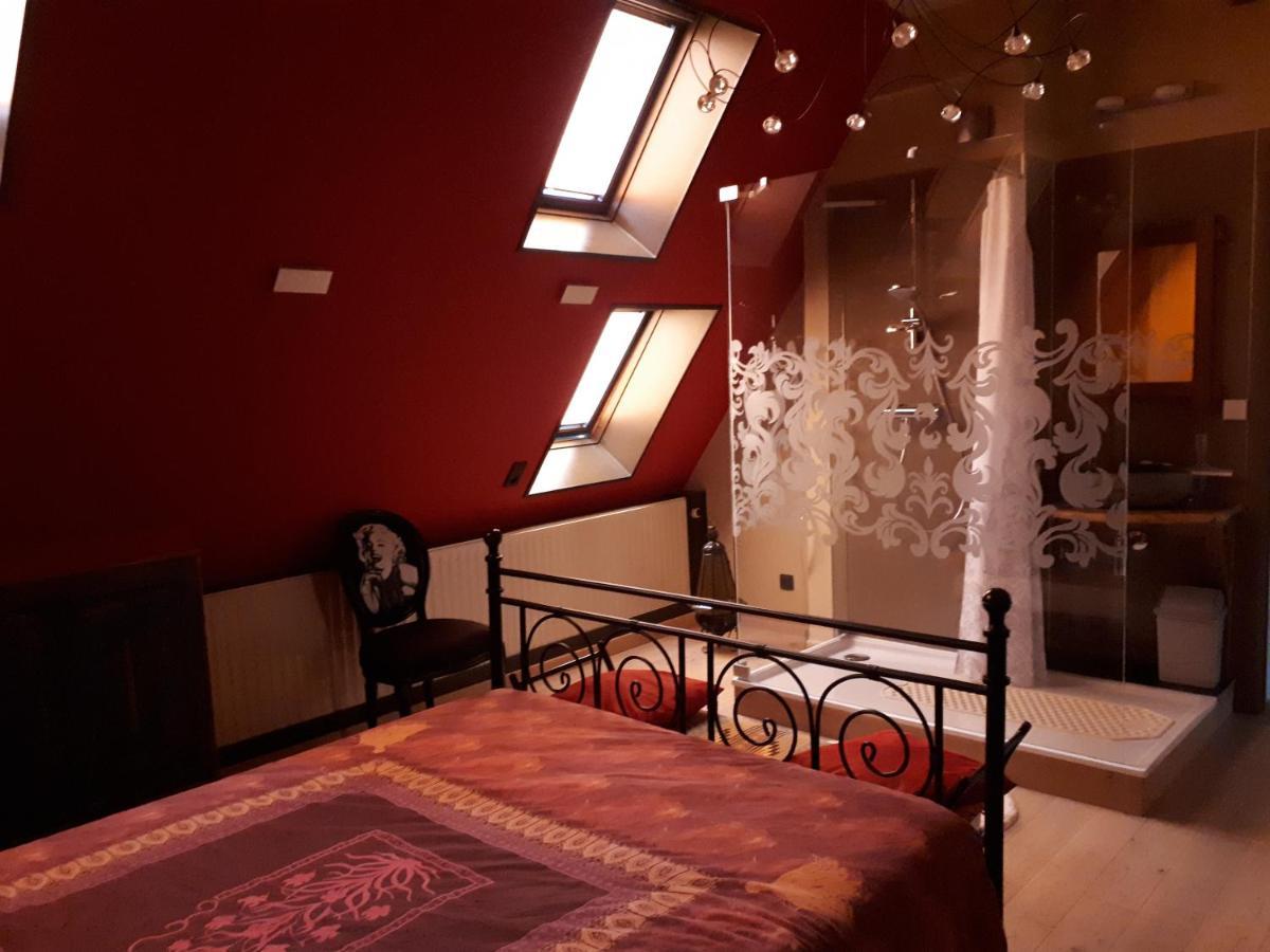 Le Fond De La Biche Bed & Breakfast Goutroux Bagian luar foto